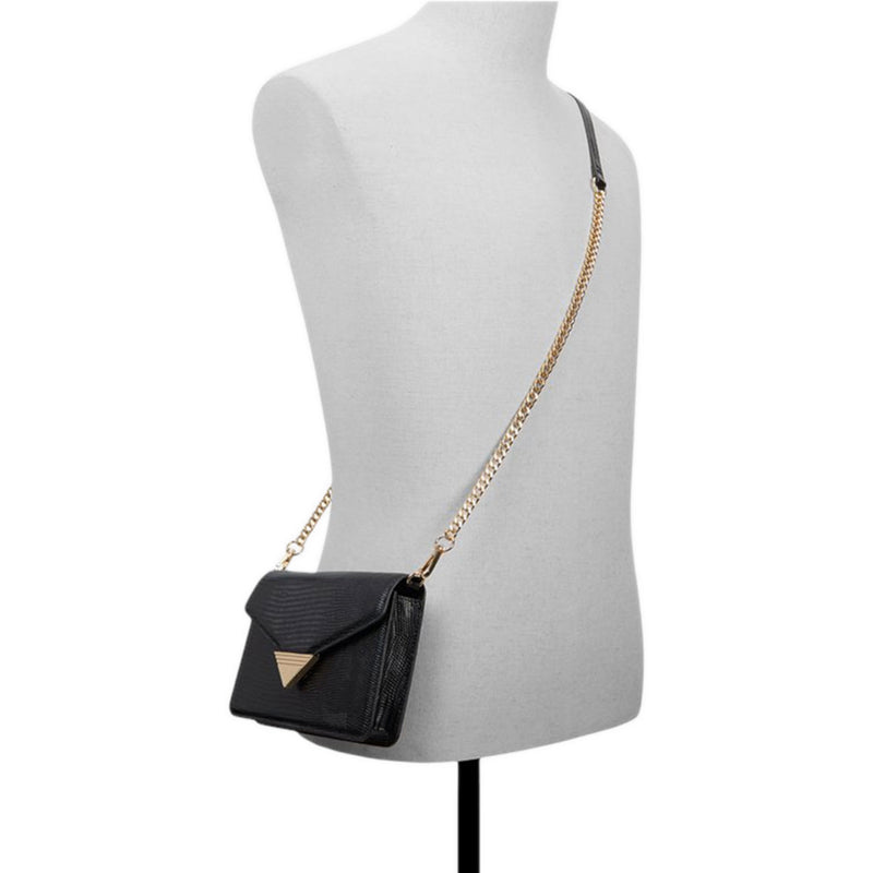 Willam Wallet On A Chain - Black