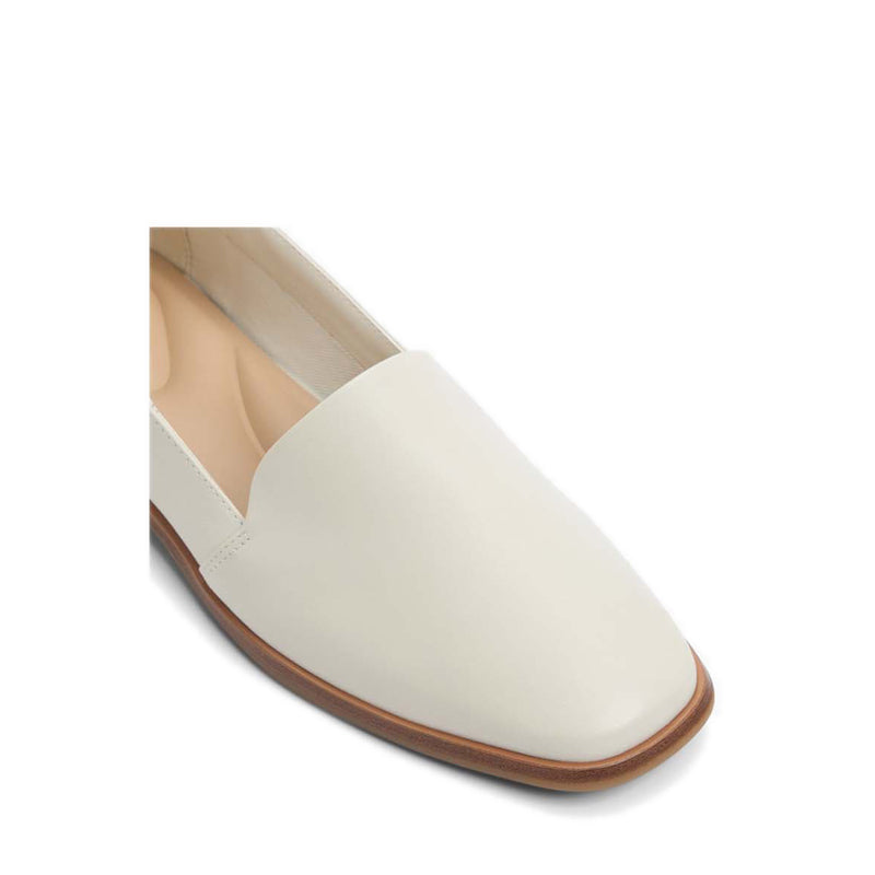 Caraelia Women'S Ballerinas & Slip-Ons - White/Bone