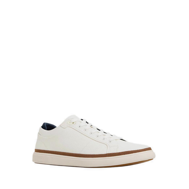 Finespec Men's Sneakers White Overflow