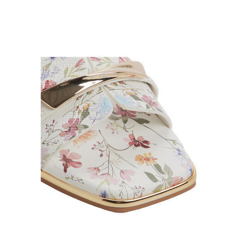 Darlina Women'S Flat Sandals - Multi