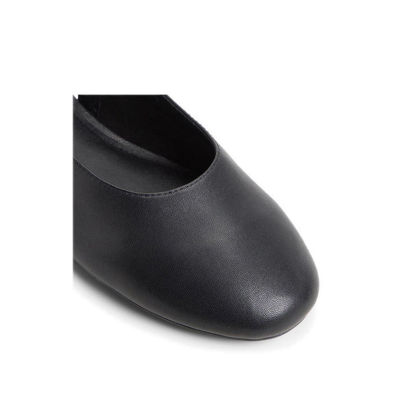 Dropwave Women's Slip On Flats - Black