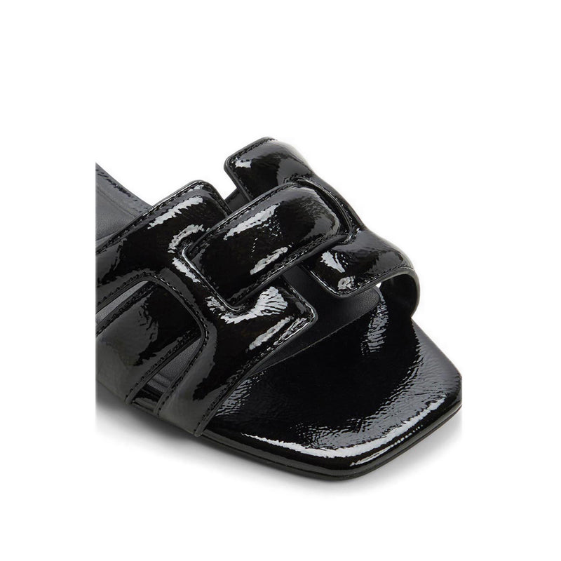 Elenaria Women's Flat Sandals - Black