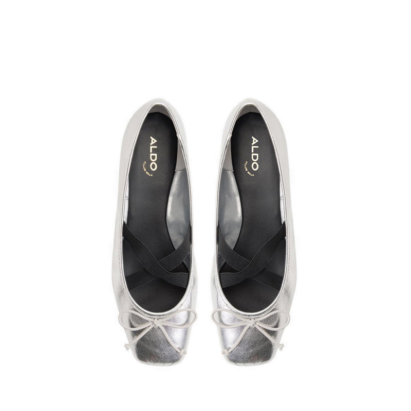 Olllie Women's Ballerinas & Mary Janes - Silver